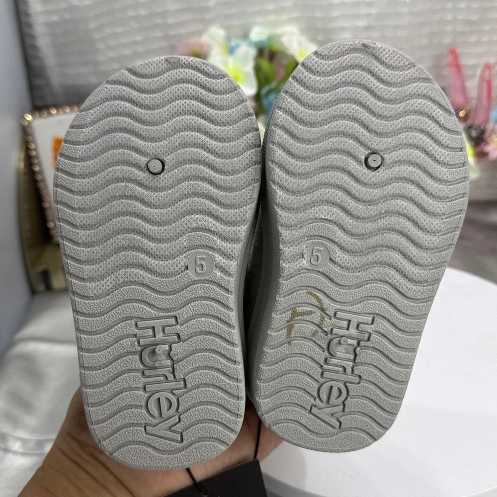 (S4)Hurley-Modi Kids' Indoor/Outdoor Slippers,Durable Clogs with Fur Fleece,Sz 5